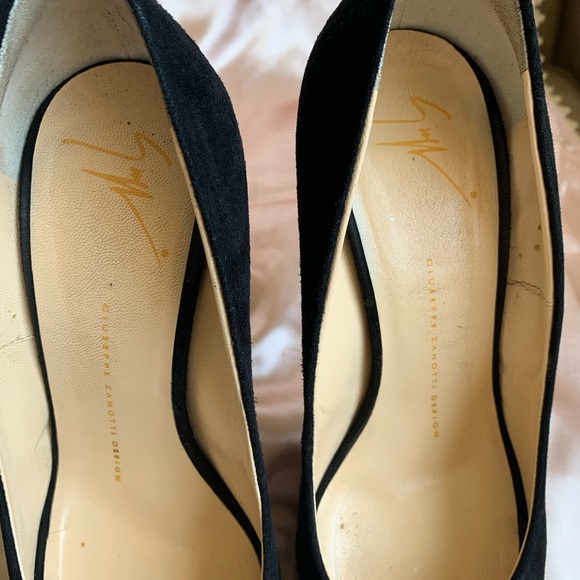 Suede Giuseppe peep toe pumps - Picture 3 of 7